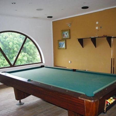 פראנגוקאסטלון Castello Apartments מראה חיצוני תמונה